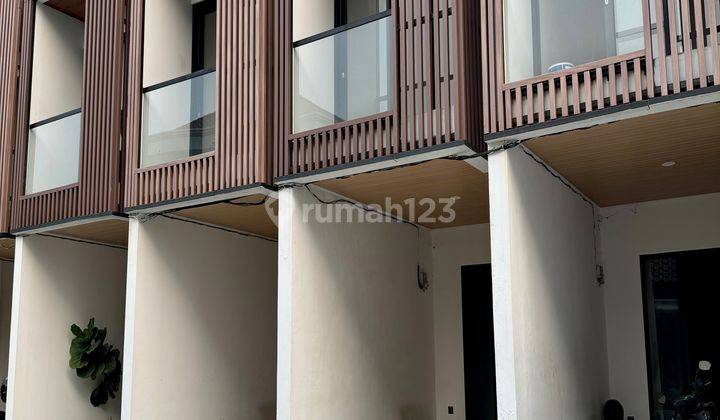 Residence Berkonsep Aparthouse Lokasi Setrategis Dkt Permata Hijau 1