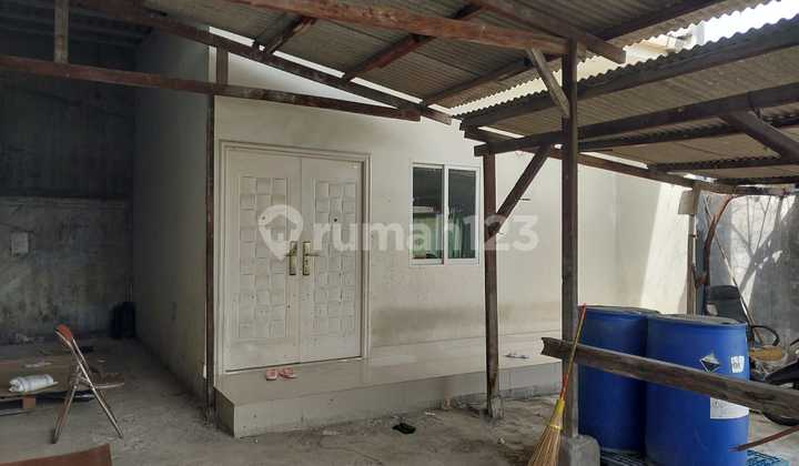 For Rent: 40 Feet Access Warehouse in Kalideres