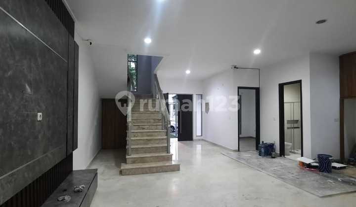 Di Sewa Rumah Golf Island Violin - PIK 2