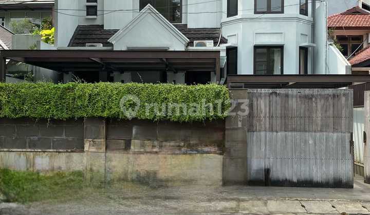 DIJUAL CEPAT – RUMAH MEWAH DI MENTENG Lokasi Prestisius di Pusat Kota Jakarta