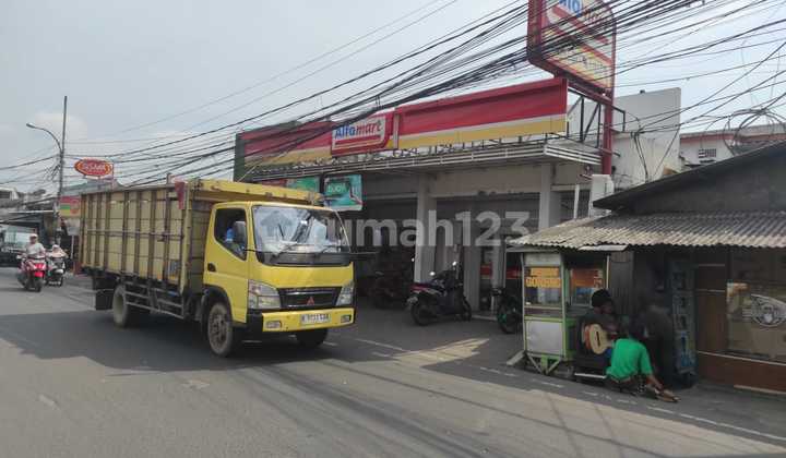 Ruko Alfamart on Irigasi Sipon Street, Cipondoh, Tangerang 2