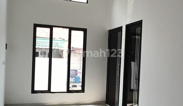 Rumah Hook Bangunan Baru Shm Murah  2