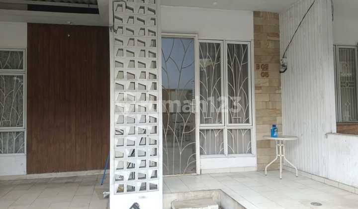 Rumah Di Jual Digrand View Karawaci Semi Furnish Murah 