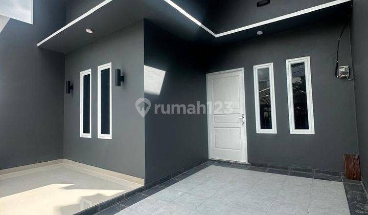 Rumah Baru Hook Murah  Depan Fasum Citraraya Di Cluster Sevilla  2