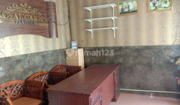 Ruko 3 lantai 2 unit gandeng jln kemakmuran raya Depok dua unit sdh menyatu 3