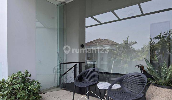 Rumah Tropical Modern Dalam Komplek Tenang 2