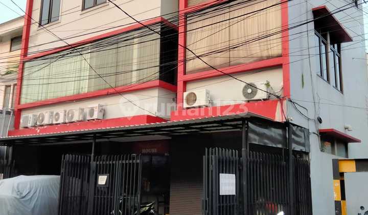 Kost2an bagus 4 lantai siap huni di Slipi Jakarta Barat 