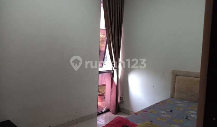 Rumah Siap Huni Dalam Cluster Dekat Stasiun dan Bintaro Plaza Tangerang Selatan 2