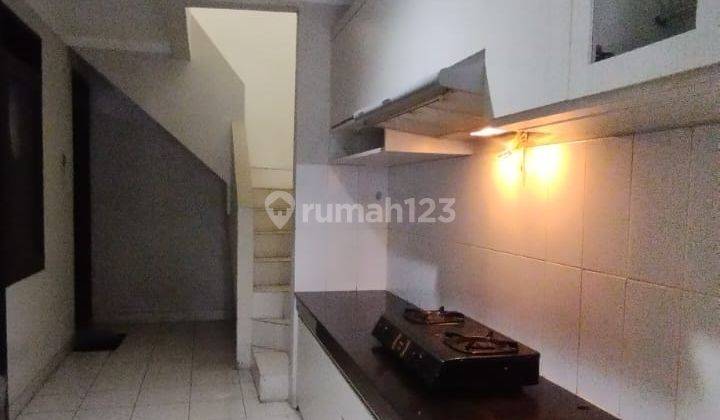 Dijual Rumah di Kebayoran Bintaro Jaya 2