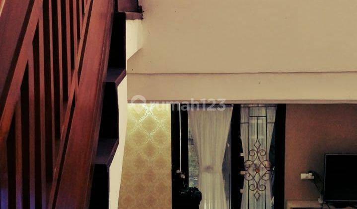 Rumah 2 Lantai Bagus Furnished SHM di Jatiwarna, Bekasi 2