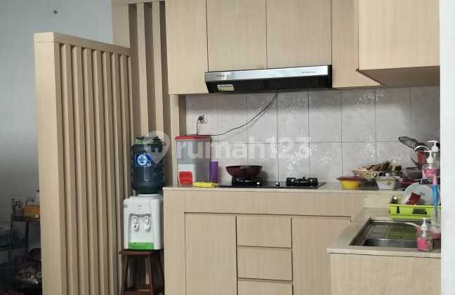 Rumah 2 Lantai Bagus Furnished SHM di Jatiwarna, Bekasi 10