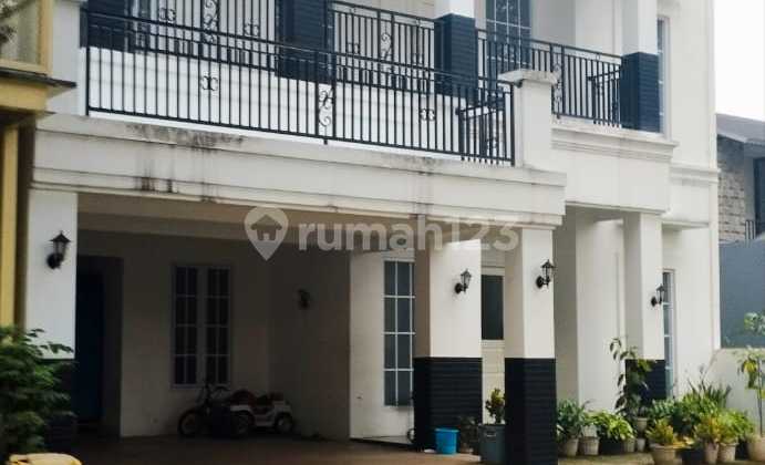 Rumah siap huni kamar tidut 4+2 di Kebayoran Bintaro sektor 7