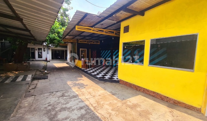 Ruang usaha 2 lantai Lokasi strategis di Radio Dalam 