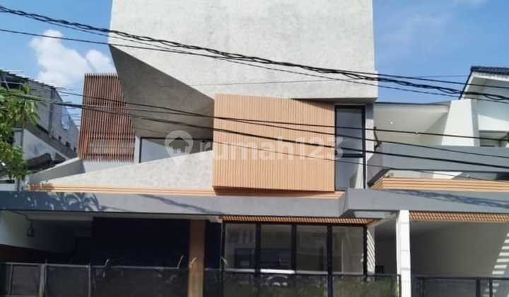 Dijual Rumah Baru Siap Huni dengan Private Pool di Mertilang Bintaro Jaya Sektor 9 Dijual Rumah Baru Siap Huni dengan Private Pool di Mertilang Bintaro Jaya Sektor 9