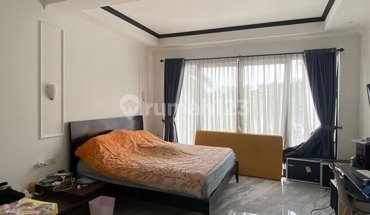 A new house with a modern minimalist design in Puspitaloka, BSD City. 2