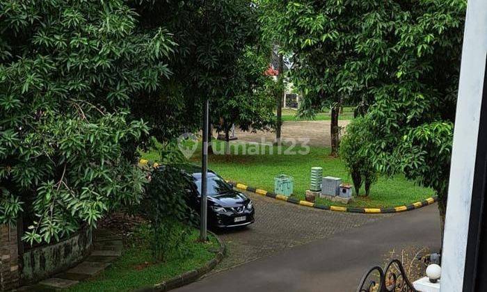 Rumah Baru bangun mandiri dekat tol di Puspita loka BSD 2