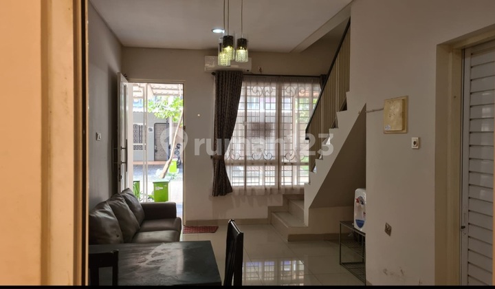 Rumah Investasi Menarik Lokasi Super Strategis Asri Bersih di BSD Residence One Rumah Investasi Menarik Lokasi Super Strategis Asri Bersih di BSD Residence One