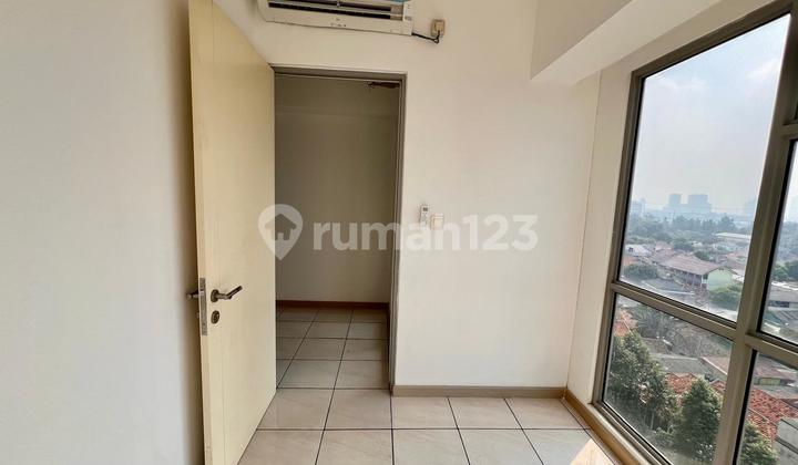2BR Unfurnished Apartment Super Strategic Location Near Summarecon Mall Serpong