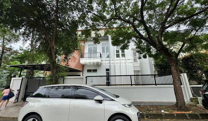 Beautiful Modern Minimalist Design House in Giriloka Bsd City 2