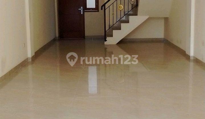 New Shop House For Sale @ South Jakarta Bintaro, 5 Units Available 2