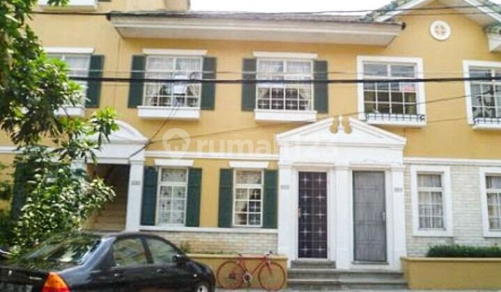 Apartemen (Town House) Murah 2 KT Fully Furnished di Taman Hijau Lippo Karawaci Tangerang