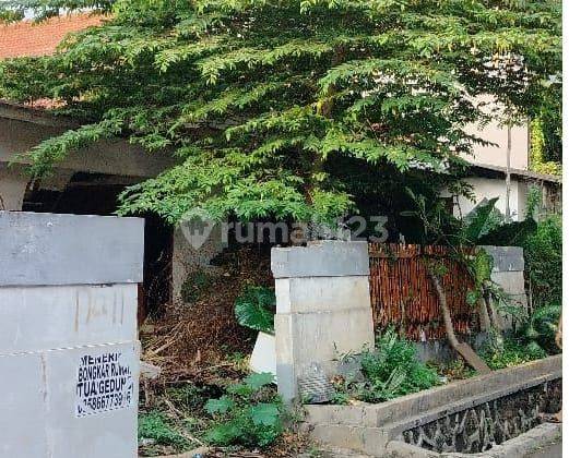 Dijual Murah Rumah Tua di Cempaka Putih Jakarta Pusat  1