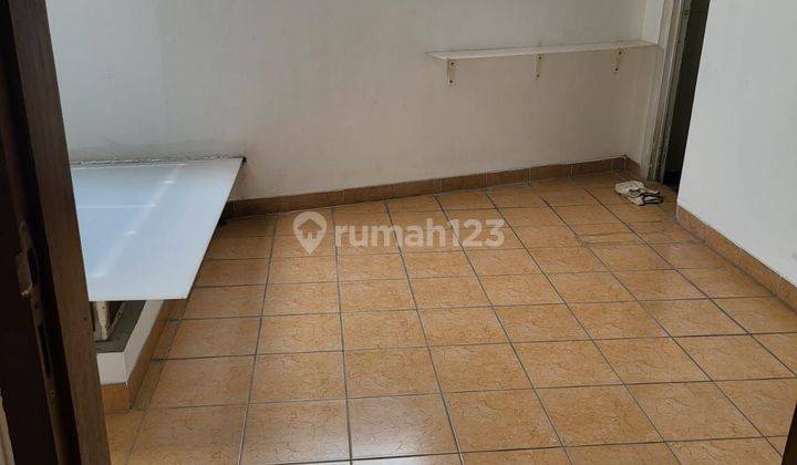 Dijual Rumah 2 Lantai di Matraman Jakarta Timur  2