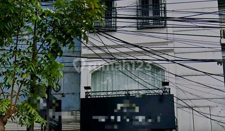 Ruko 4 lantai lokasi strategis di Radio Dalam Raya, Kebayoran Baru, Jakarta Selatan