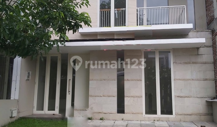 Rumah Green Lake Modern Bagus Terawat Bangunan Minimalis 2 Lantai 1