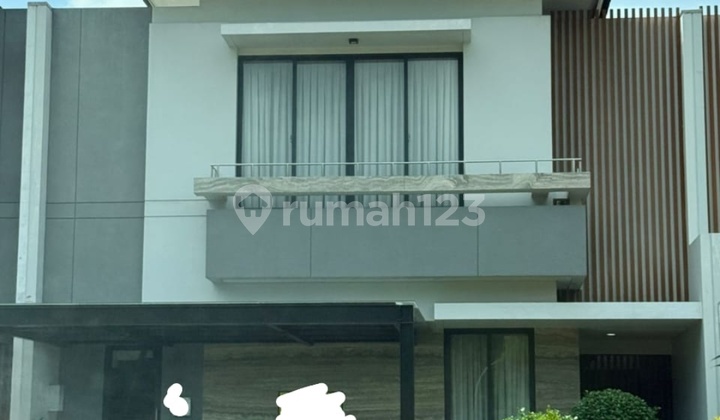 Disewakan Rumah Kebayoran Infinity ******** Lt 135 M2, Lb 165 M2, Lantai 2 Kt 4 Km 4