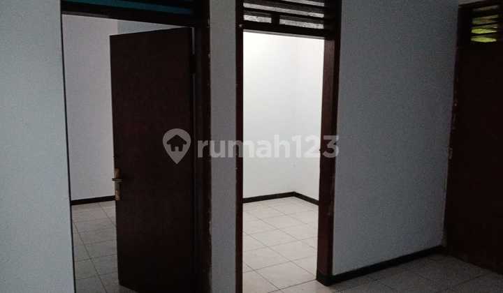 Permata Rempoa Cottage House Land 394 M2, 1 Floor Building, South Jakarta Certificate of Ownership Needs Minimal Renovation Certificate of Ownership in Rempoa East Ciputat 2
