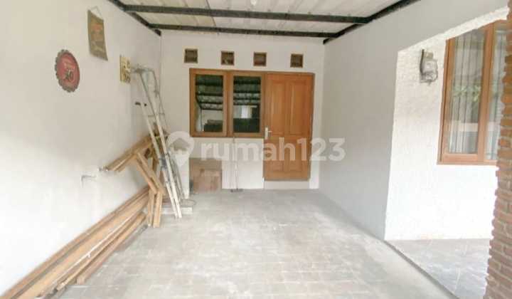 Bintaro Kuricang House, 1 Floor, Land Area 99 M2, Building Area 78 M2, 2 Bedrooms, 2 Bathrooms, SHM Must Be Sold This Month