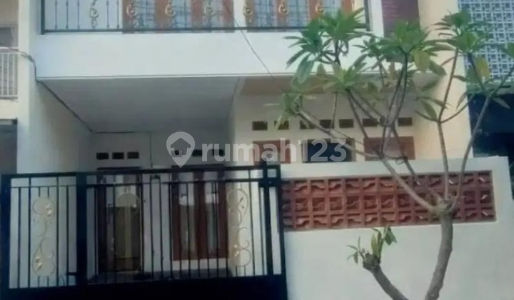 Graha Bintaro Jaya B For Rent, 3 Floors, 6 Bedrooms, 4 Bathrooms Furnished, 1 Car Carport Brand New
