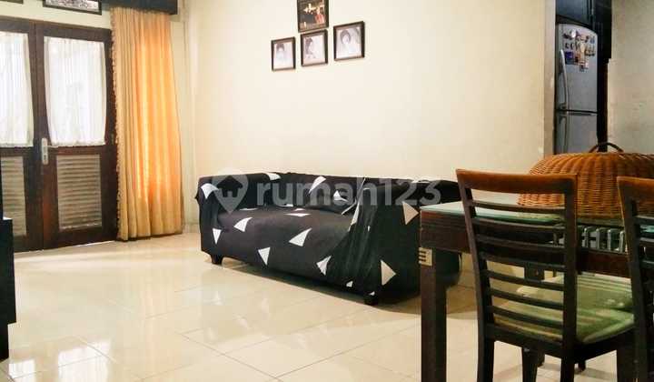 Beautiful House Puri Flamboyan with SHM Certificate, Rempoa, South Tangerang 2