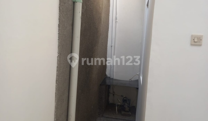 Rumah Bagus Jalak Di Graha Raya Bintaro Lt 72 M2, Bangunan 1 Lt , Shm , 2 Kt , 1 Km 2