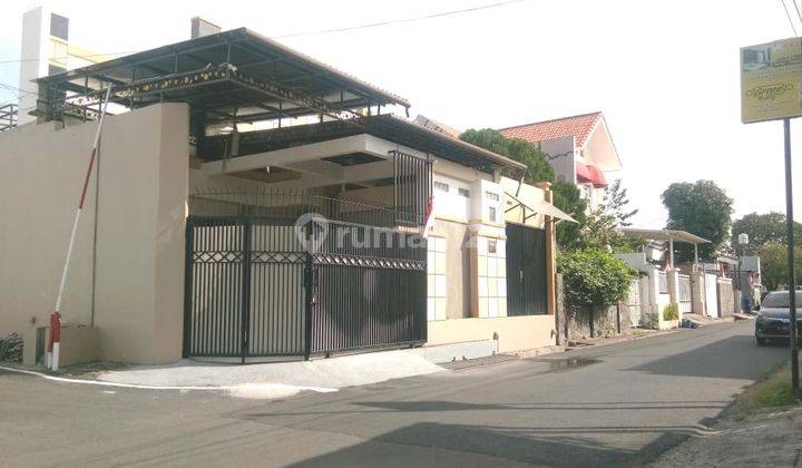 Rumah Tengah Kota Strategis, Bisa Untuk Usaha 9