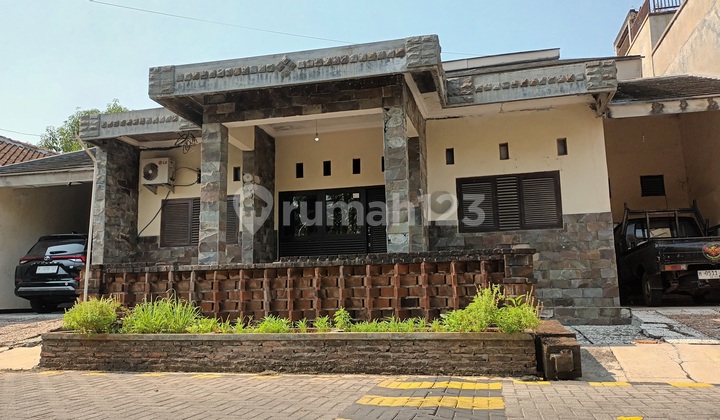 Spacious House in Perum BPD 2 Semarang 2