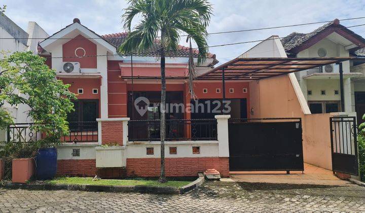 Dijual Rumah Bangunan Baik Terawat Di Jl. Candi Kencana Semarang 1