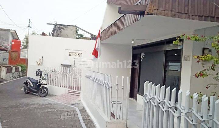 Dijual Rumah Tengah Kota Jl. Poncowolo Barat Semarang 1