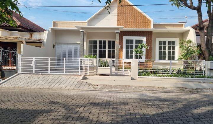 Dijual Rumah Letak Strategis Jl. Puri Anjasmoro Semarang 1