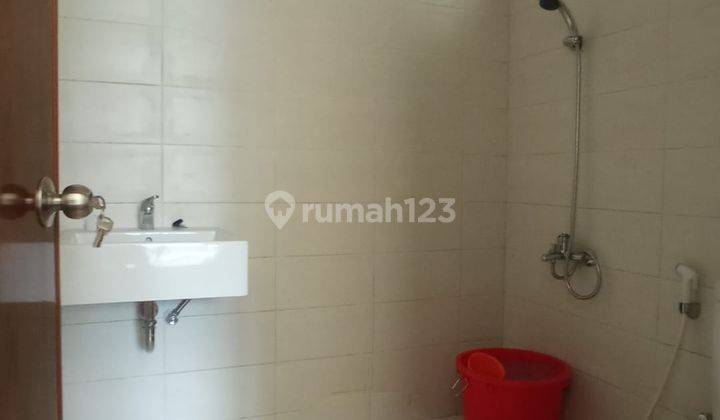 Dijual Rumah Mewah Komplek Perum Kedaton Bsb Semarang 2