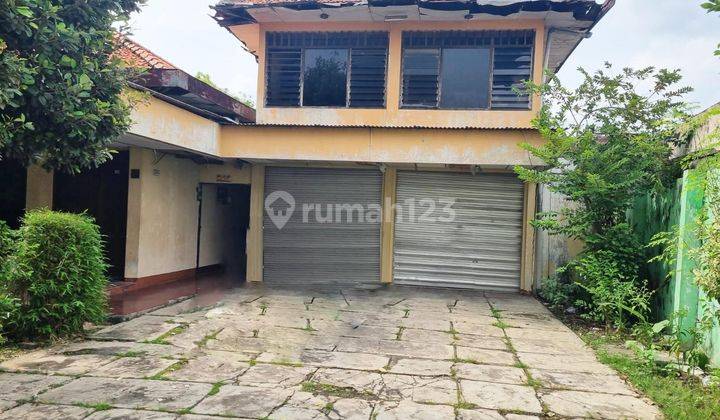 Dijual Rumah Luas Lokasi Jl. Kyai Abdullah Surabaya