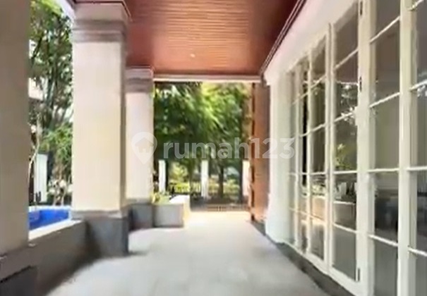 Rumah Mewah 3 Lantai Bebas Banjir di Jl. Taman Sudirman Semarang 2