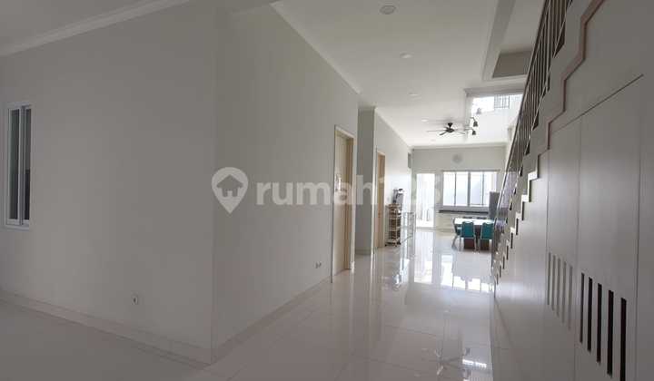 Dijual Rumah Lokasi Strategis Tengah Kota di Jl. Madukoro Surakarta 2