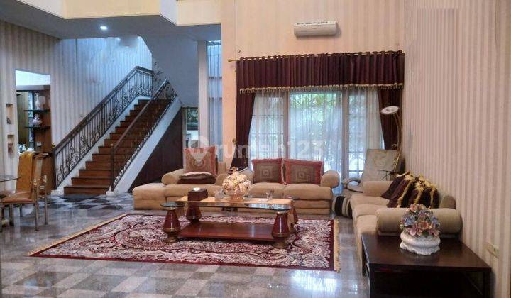 Dijual Rumah Mewah Semi Furnished Lokasi Puri Anjasmoro Semarang 1