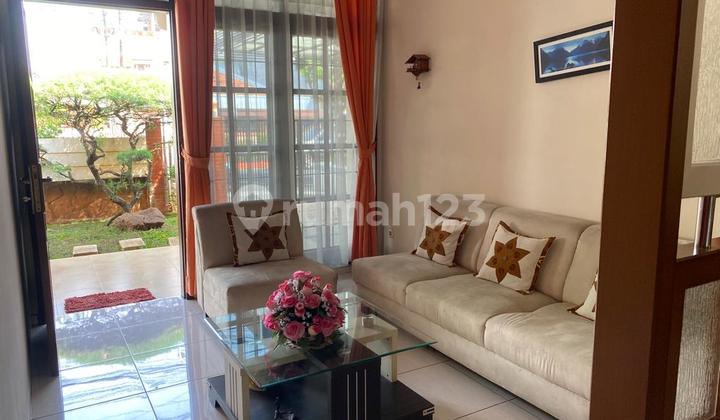 Dijual Rumah Tengah Kota Siap Pakai di Jl. Pandanaran Semarang 2