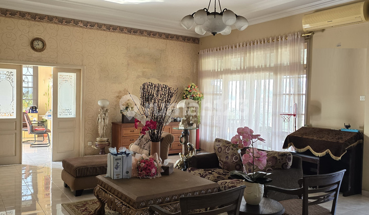 Dijual Rumah Mewah Full Furnished di Candi Asri Semarang 1