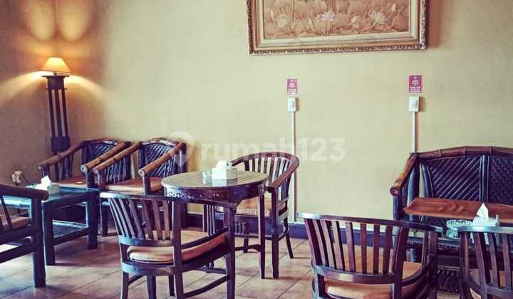 For Sale Commercial Space Large Area Central City Location on Jl. A. Yani Semarang 2