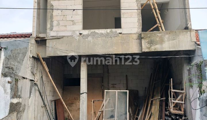 Jl Meranti Banyumanik House, Semarang 2