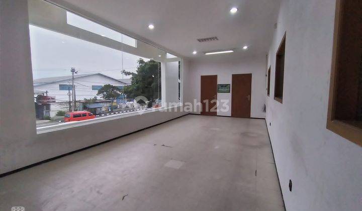 Gudang 2 lantai Raden Patah Semarang  2